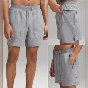 Lululemon Men's License to Train Linerless Short 7" in Rhino Grey Shorts! M